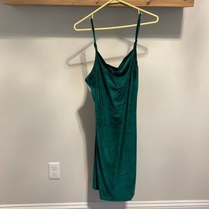 Green velvet cupshe dress